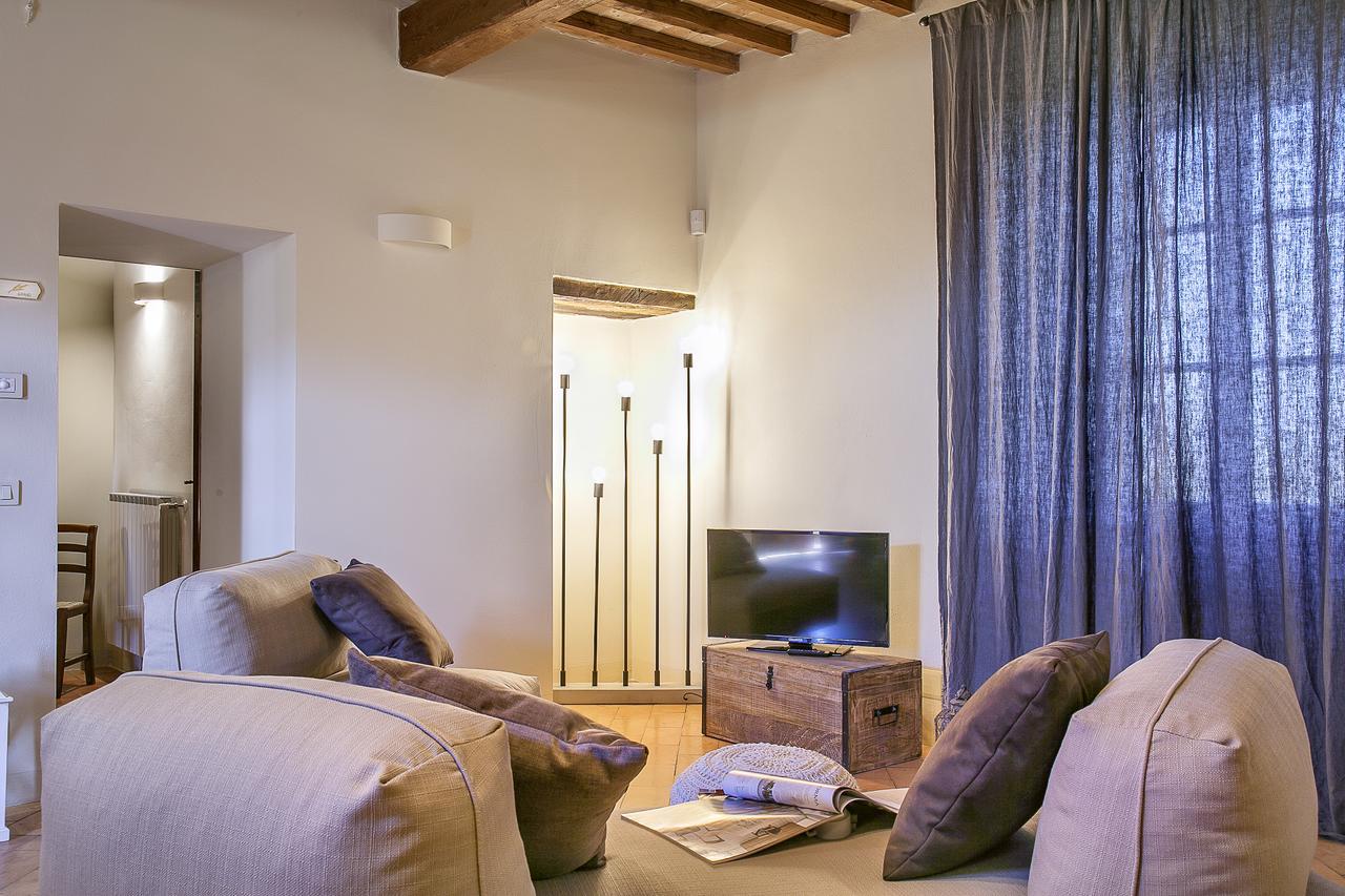 Palazzo Massaini - Cavarciano Séjour à la ferme